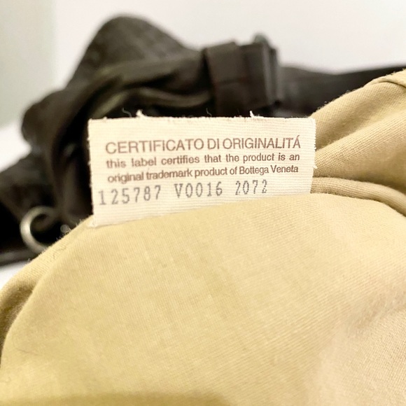 Bottega Veneta ‘Campana’ Intrecciato Hobo Bag - Picture 15 of 16